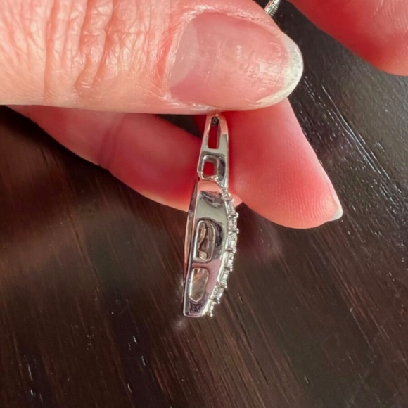 Zales 14k white gold necklace with pave diamonds and a center brilliant diamond - Picture 6 of 8